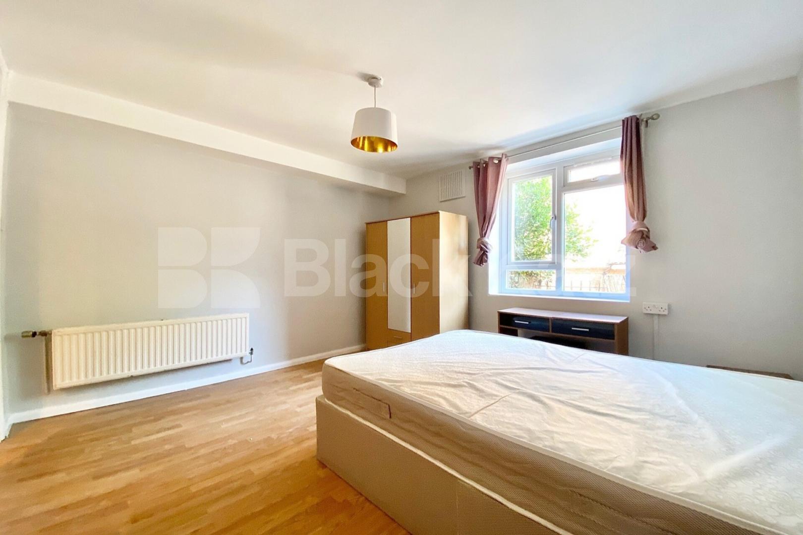 			2 Bedroom, 1 bath, 1 reception Apartment			 King Henrys Walk, Dalston